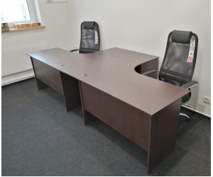 Комплект офисной мебели для менеджеров (2 стола 2 кресла), венге